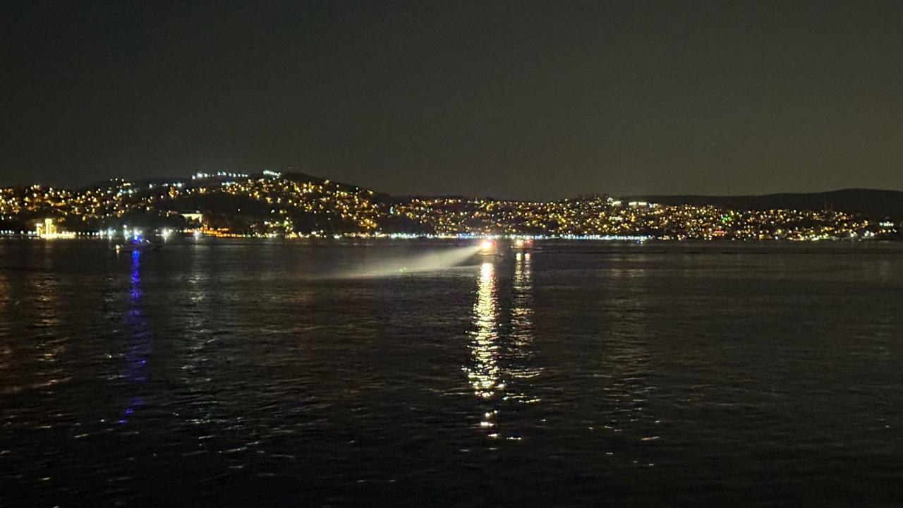 "İstanbul'da Sürüklenen Tekne Kurtarıldı: Ekipler Hızla Müdahale Etti