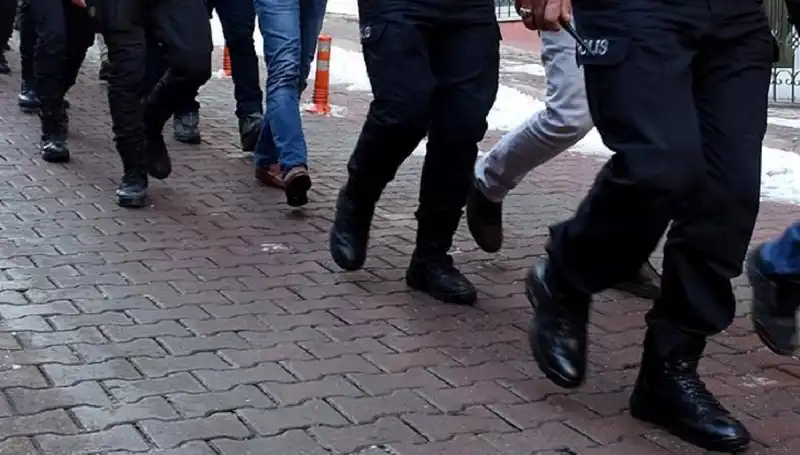 Muğla'da Uyuşturucu Operasyonu: 24 Şahıs Tutuklandı, Kaçakçılığın Kökü Kurutuluyor!