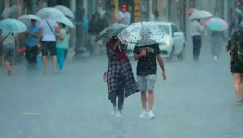 İstanbul ve Yangın Bölgeleri İçin Meteorolojiden Kritik Uyarılar Geldi!