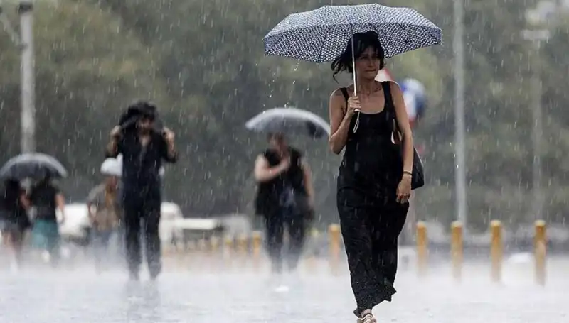 İstanbul ve Ankara'da Sağanak Yağış Alarmı: 25 İlde Etkili Olacak