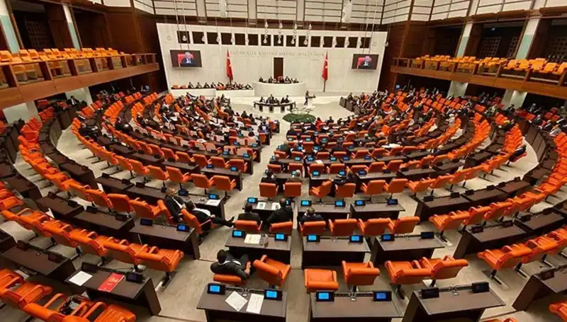 Meclis'te Yeni Dokunulmazlık Dosyaları: Siyasi Gerginlik Artacak mı?
