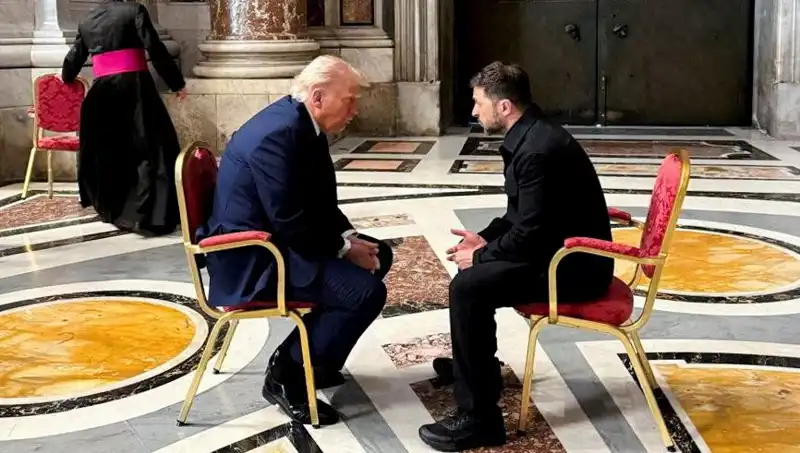 Zelenski'den Trump Açıklaması: Vatikan Görüşmesi Unutulmaz Anılar Barındırıyor