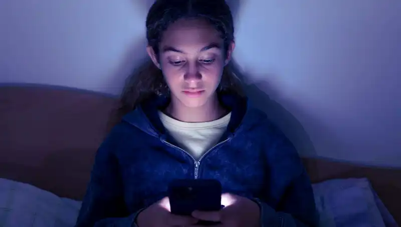Sosyal Medyada Yaşanan Yeni Tehlike: Gençler için Havalı Ama Ölümcül Trendler