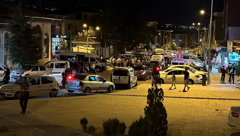 İki Aile Arasında Çıkan Kavga: 1 Kişi Ağır Yaralandı