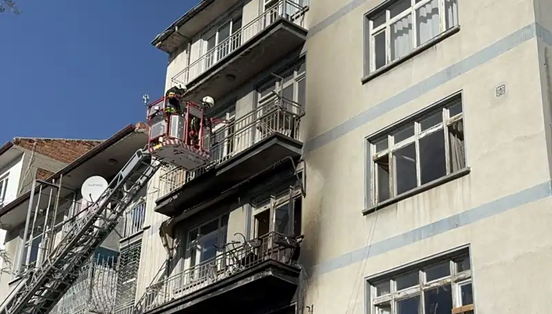 Konya'daki Yangında İki Çocuk Hayatını Kaybetti: Üzücü Olay Detayları