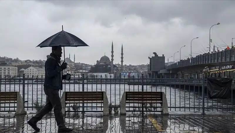 İstanbul'un Bahar Rüzgarları Yerini Kış Soğuna Bırakıyor!