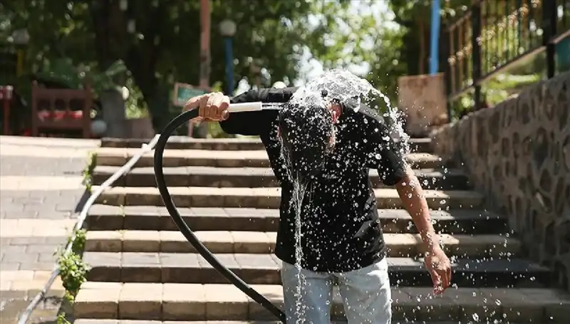 Bu Hafta Sonu Sıcak Hava Dalgası Ülkeyi Kavuracak!