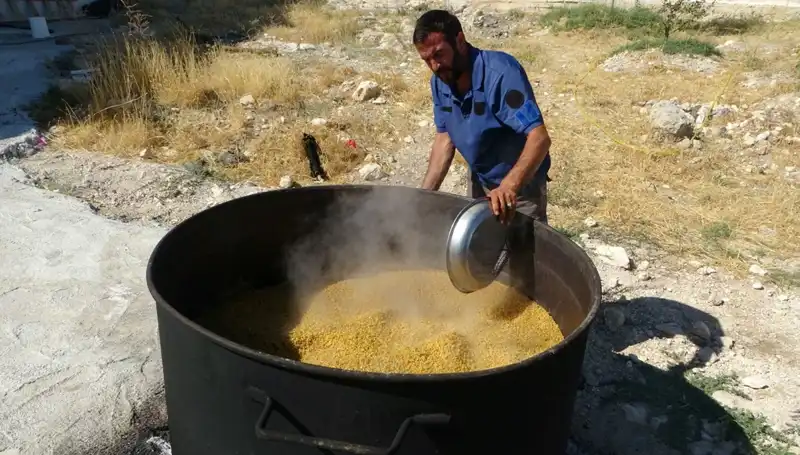Ağustos’un Gözdesi: Kazanlar Kaynamaya Başladı, Lezzet Şöleni Kapıda!