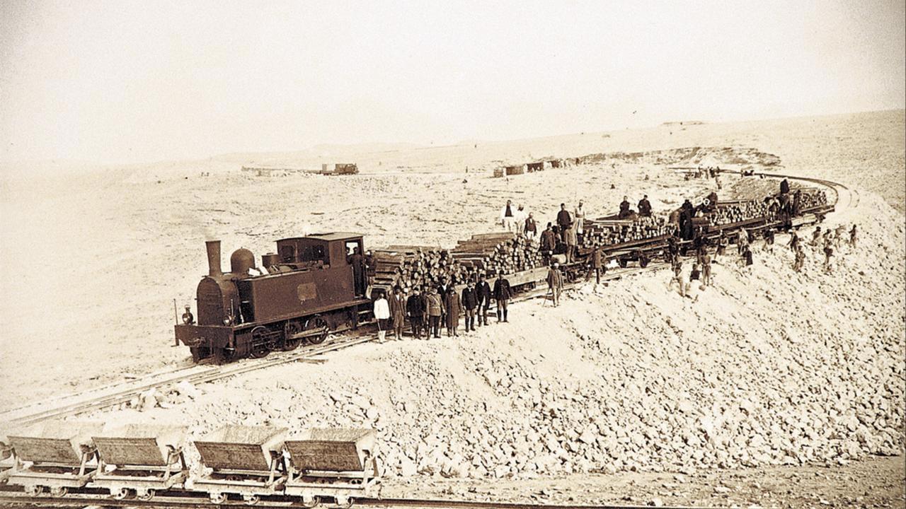 Suriye'de Osmanlı döneminden kalan tarihi Hicaz Demir Yolu