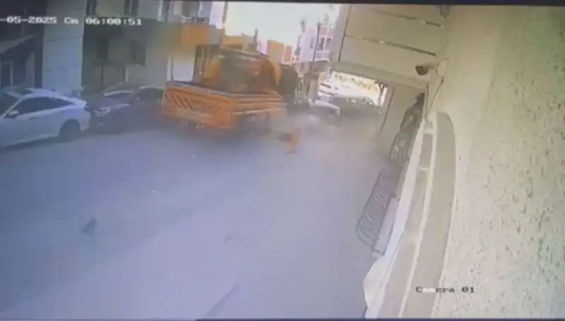 Kontrolden Çıkan Vinç, 23 Aracın Korku Dolu Anlarına Sebep Oldu
