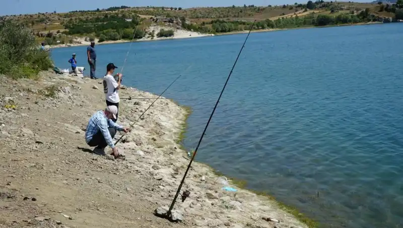 Kafeslerin Patladığı Olayda Baraja Akın Edenlerin Hikayesi