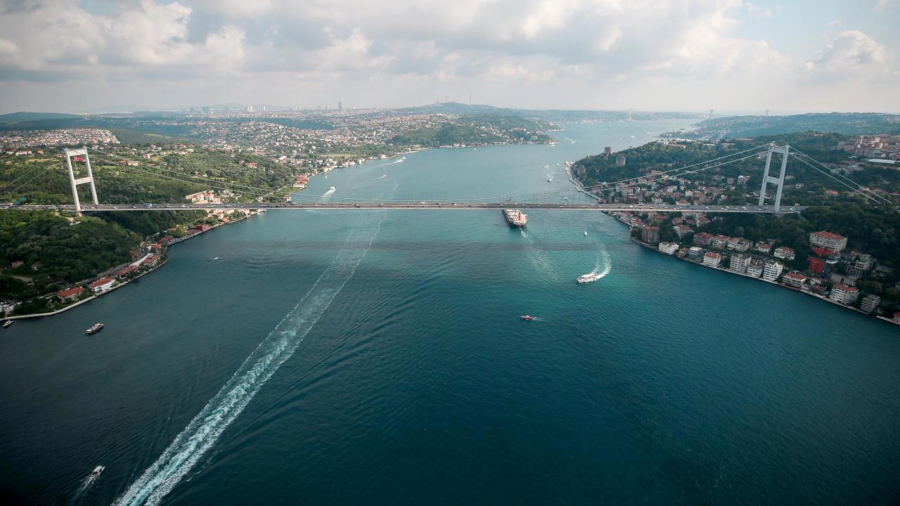 İstanbul Boğazı'nda Gemi Trafiği Normalleşti!