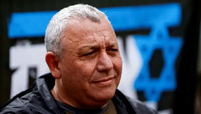 İsrail'de Siyasi Depremin Vurduğu Nokta: Gadi Eisenkot İstifa Etti