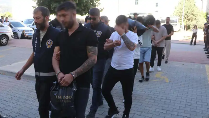 Sahte Escort İlanlarıyla 12 Milyon Lira Dolandırıcılığı: Nasıl Gerçekleşti?