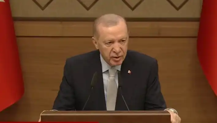 Erdoğan'dan Medya Uyarısı: Provokasyon Yapan Gazetecilere Geçit Yok!