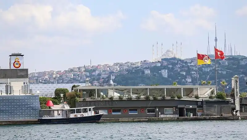 15 Yıl Sonra Biten Büyük Davada 2. Abdülhamid'in Mirasçıları Galatasaray Adası'nı Talep Etti