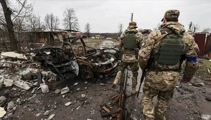 Rusya, Luhansk'ta Tam Kontrol Sağladı: Stratejik Zirve Mi?