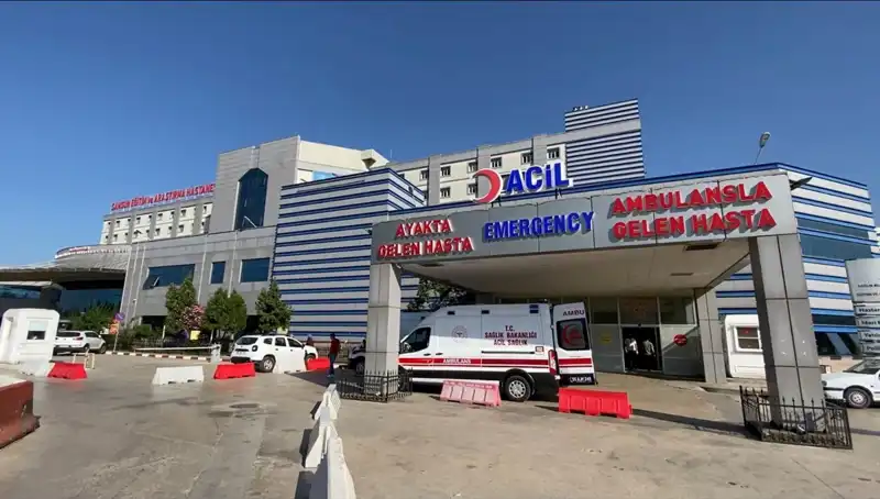Tavuktan Zehirlenme Skandalı: 225 İşçi Hastaneden Taburcu Oldu