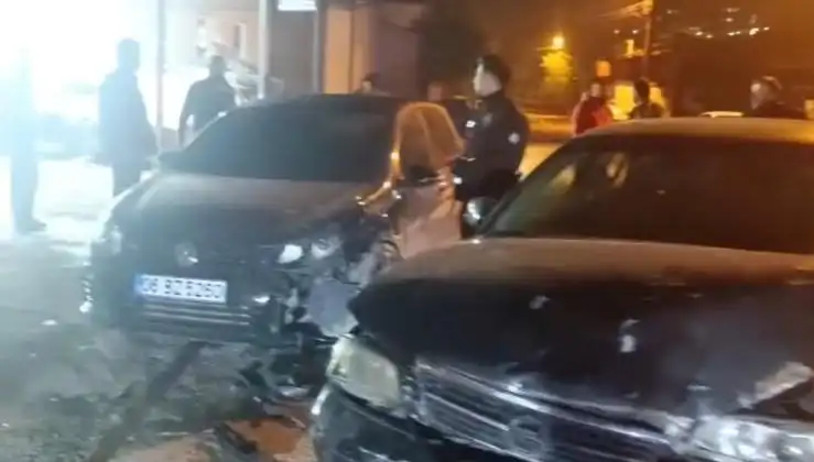 Kaçan Suçluların Kaza Anı: Polisi Endişelendiren Olay