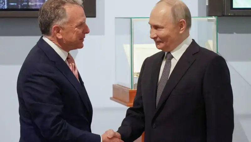 Putin, ABD ile Dış Politika Görüşmelerinde Dostluk Mesajı Gönderdi