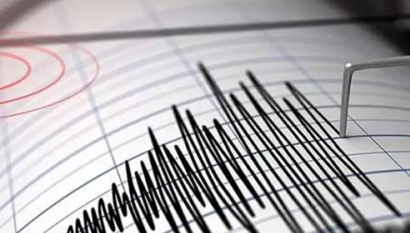 Sındırgı'da Şok Edici Deprem: 4,3 Büyüklüğünde Sarsıntı Meydana Geldi