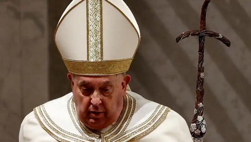 Vatikan’da Endişe: Papalık Görevini Sürdürecek mi?