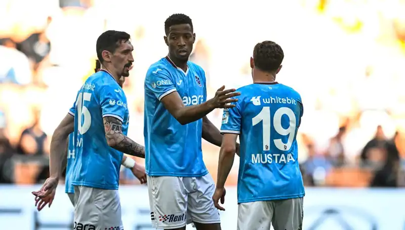Trabzonspor, Adana Demirspor’u Zorlanmadan Geçerek 3 Puanı Aldı