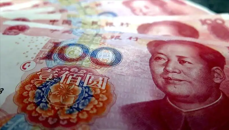 Yuan’ın Değer Kaybı: Ekonomik Sonuçları ve Gelecek Beklentileri