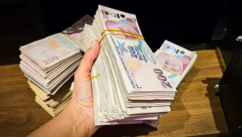 Mevduat Rekoru: Türkiye’de 12 Trilyon Lira Bankalarda Bekliyor!